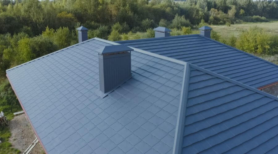 Professional Flat Roofing Installation in Prairie City, IA